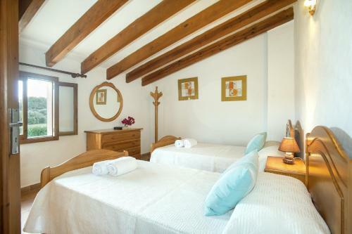 Owl Booking Villa Peric - Family And Friends