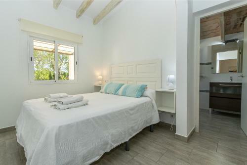 Villa Les Oliveres Petites De Un Dormitorio