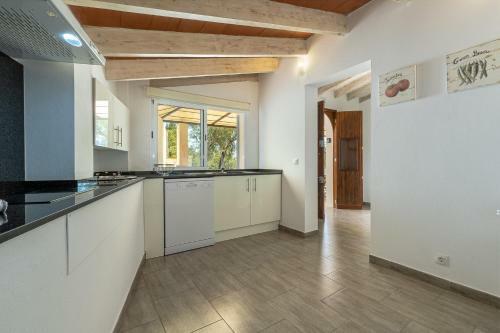Villa Les Oliveres Petites De Un Dormitorio