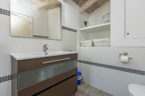 Villa Les Oliveres Petites De Un Dormitorio