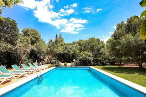 Villa Lovely Mallorquin Farmhouse In Pollensa