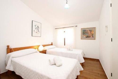 Villa Lovely Mallorquin Farmhouse In Pollensa