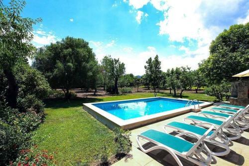 Villa Lovely Mallorquin Farmhouse In Pollensa