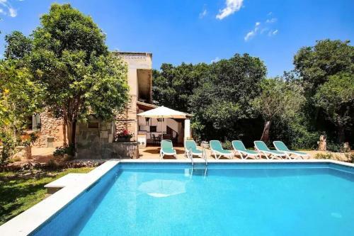 Villa Lovely Mallorquin Farmhouse In Pollensa