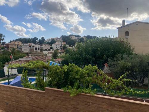 Grandioso Chalet En Castell De Pobla Montornes