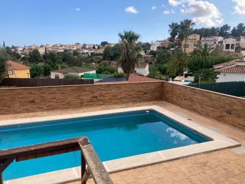 Grandioso Chalet En Castell De Pobla Montornes