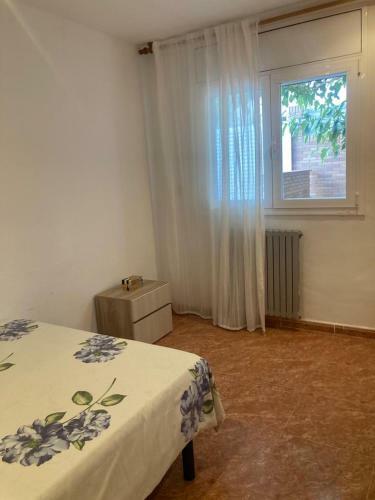 Grandioso Chalet En Castell De Pobla Montornes