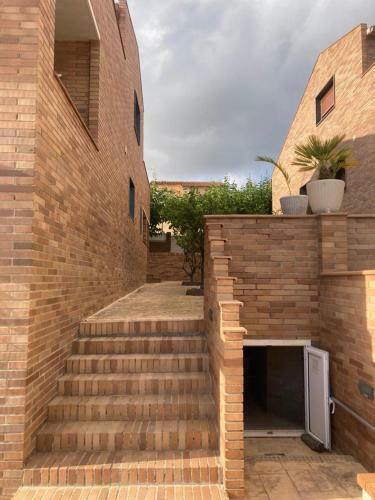 Grandioso Chalet En Castell De Pobla Montornes
