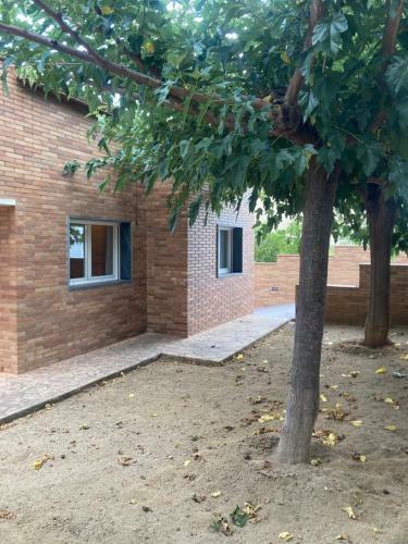 Grandioso Chalet En Castell De Pobla Montornes
