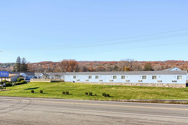 Motel Rodeway Inn And Suites Ithaca