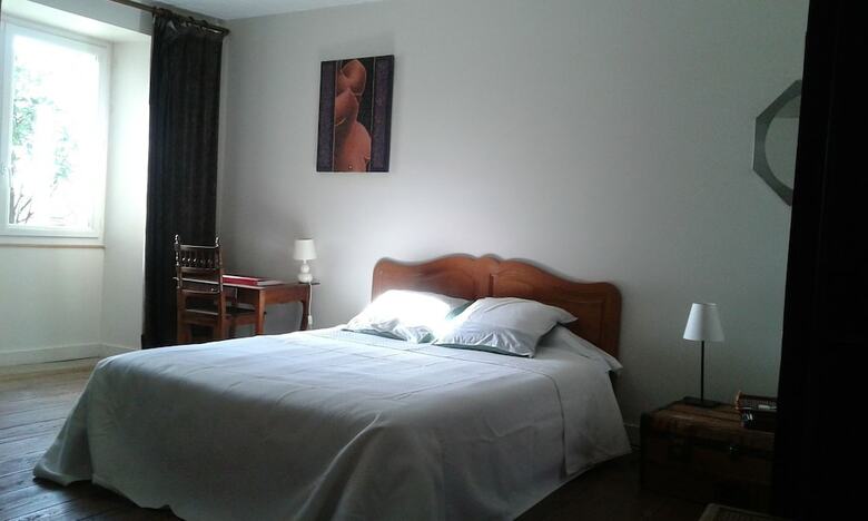 Bed & Breakfast La Tour Des Laudes