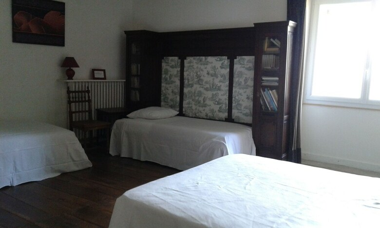 Bed & Breakfast La Tour Des Laudes
