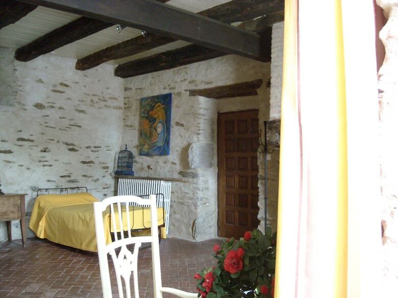 Bed & Breakfast La Tour Des Laudes