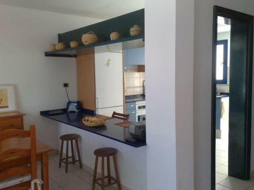 Apartamento Duplex Con Piscina En 1� Linea De Mar. Super Vistas