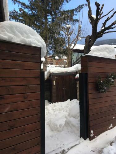 Apartamento En Planoles Con Jardin