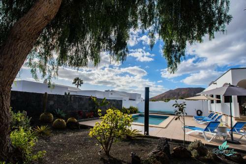 Remarkable 3-bed Villa In Playa Blanca