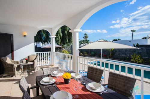 Remarkable 3-bed Villa In Playa Blanca