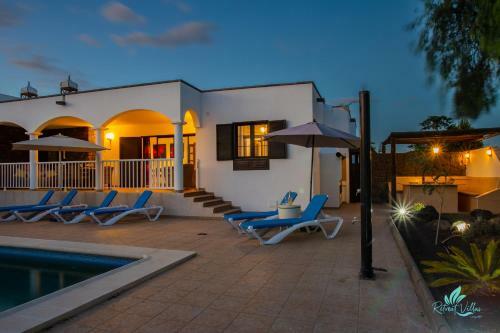 Remarkable 3-bed Villa In Playa Blanca