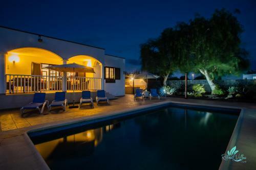 Remarkable 3-bed Villa In Playa Blanca