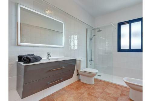 Villa Optimist Rubic�n Piscina Climatizada, Vistas Al Mar