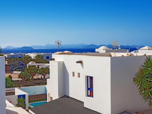 Renovated Holiday Home With Sea View And Private Pool