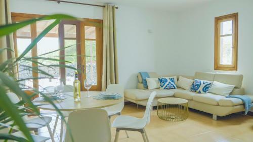 Villa Manai