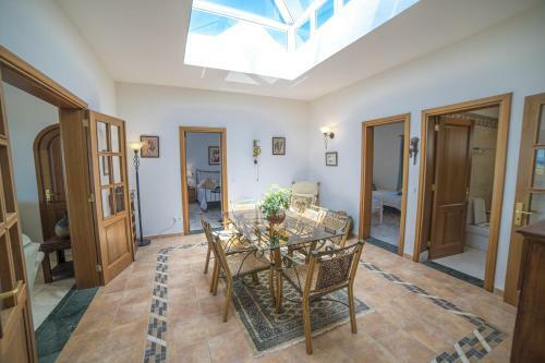 Villa Costa Gwiga
