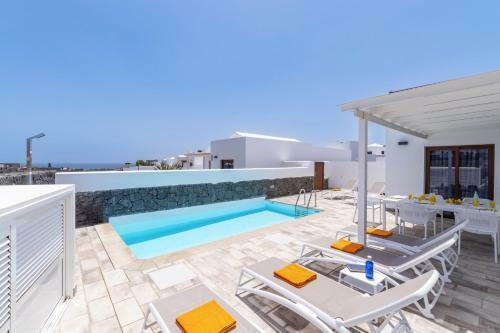Villa Femes By Villa Plus