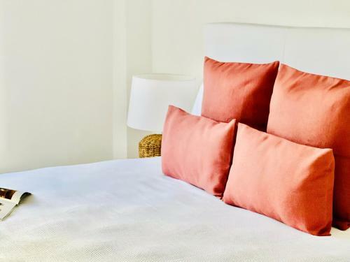 Canaryislandshost L Room