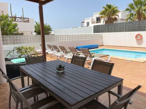 Eslanzarote Villa Varadero, Heated Pool