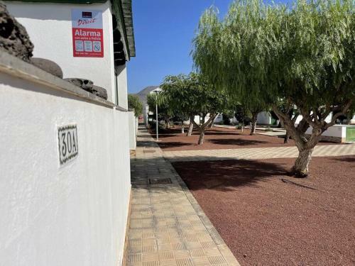 Apartamento Eslanzarote Buganvilla House
