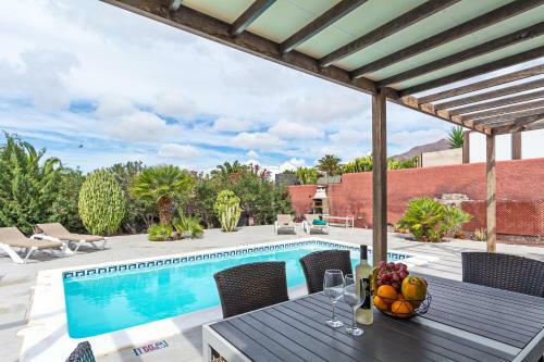 Villa Valentina Private Pool Playa Blanca By Pvl