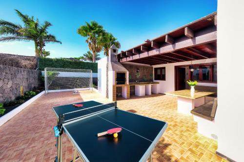 Villa Aurelia-pool, Jacuzzi And Solarium