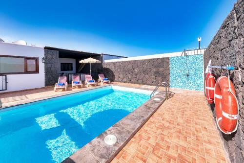 Villa Aurelia-pool, Jacuzzi And Solarium