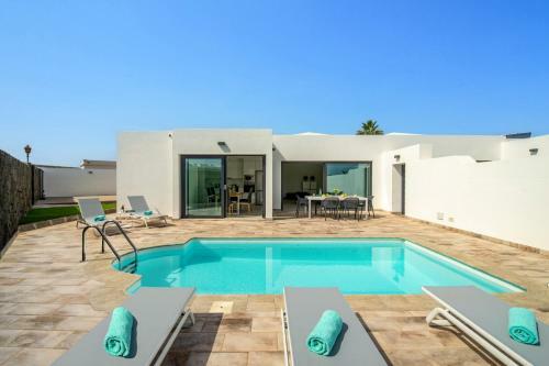 Villa Mercedes Luz By Villa Plus