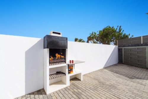 Villa Wave 2 By Villa Plus