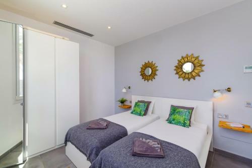 Villa Wave 1 By Villa Plus