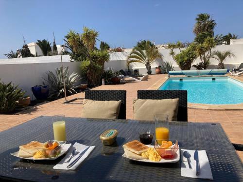 Cosy Villa Soleada, Heated Pool