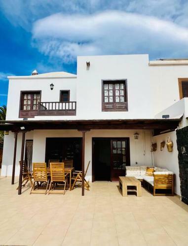 Villa Atienza 99