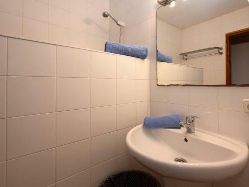 Apartment Zodiak By Interhome