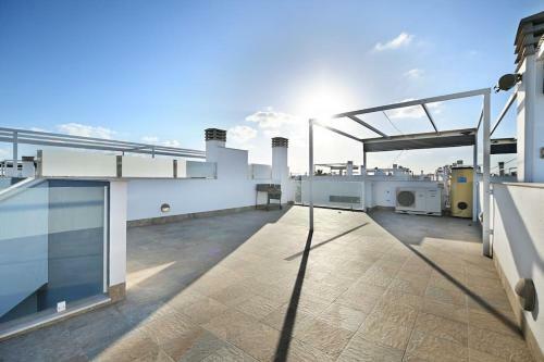Apartamento New Flat, With Roof Terase&pool