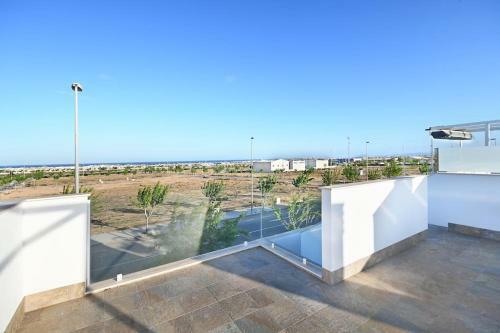 Apartamento New Flat, With Roof Terase&pool