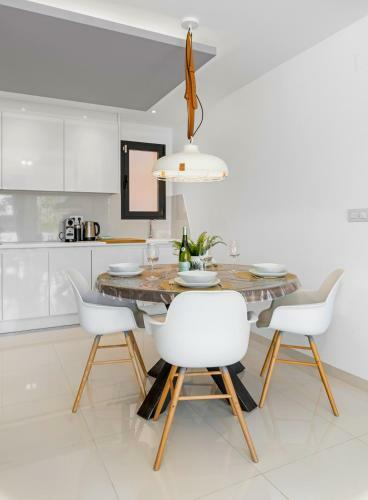 Playa Elisa Bay Luxury Apartment
