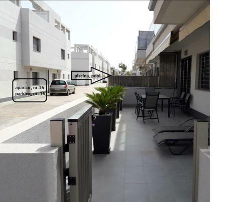 Apartamento Modern Ground Floor Flat Within Walking Distance To The Sea.