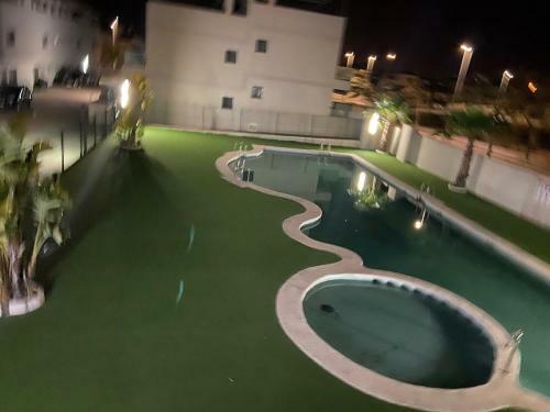 Apartamento Modern Ground Floor Flat Within Walking Distance To The Sea.