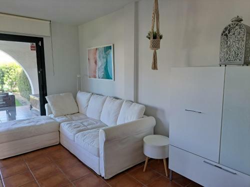 Les Oliveres, Ideal Familias
