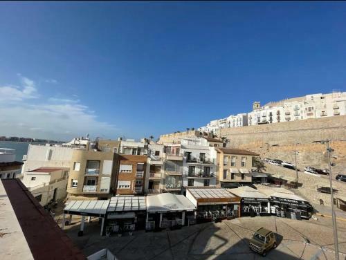 Apartamentos Ismael. Isabel