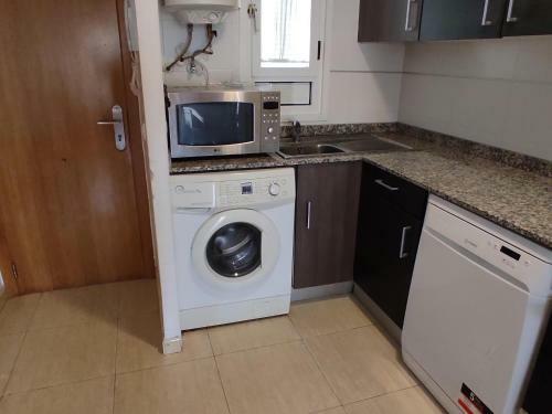 Apartamento Con Piscina Comunitaria Y Terraza