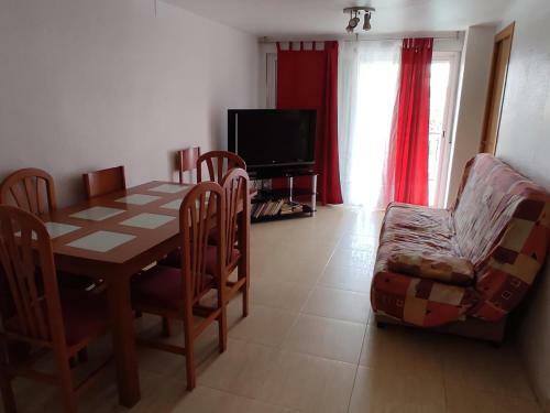 Apartamento Con Piscina Comunitaria Y Terraza