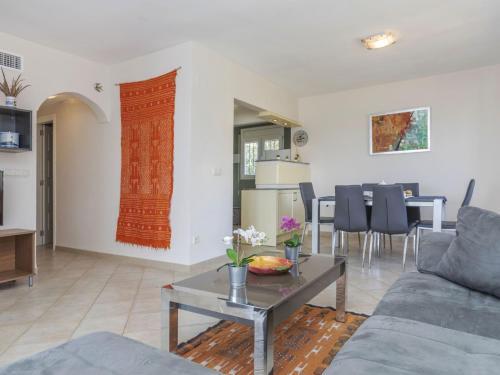 Holiday Home Villa Cuba By Interhome